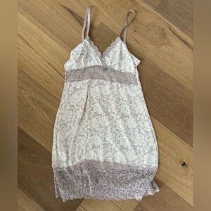 Women’s Marilyn Monroe intimates slip dress. Small